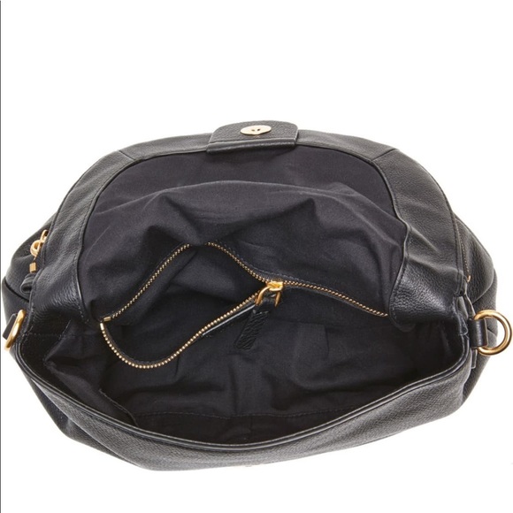 Marc Jacobs New Q Natasha Leather Crossbody Bag - Picture 2 of 5